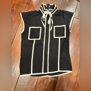 Women's Black Sleeveless Contrast-Trim Blouse with Tie Neck
